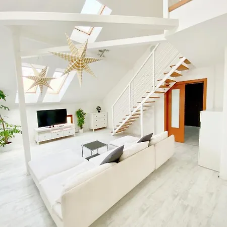 Loft With Rooftop And Free Parking In Garage * Boedapest