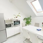 Loft With Rooftop And Free Parking In Garage Appartement *